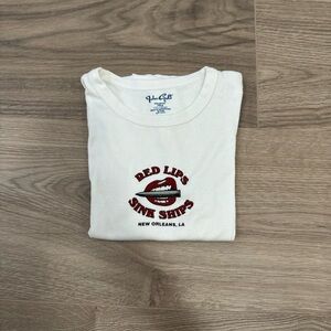Brandy Melville graphic tee